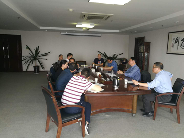 集團(tuán)公司召開紅專路等道路工程擬擴(kuò)大材料價格調(diào)整范圍有關(guān)問題的項(xiàng)目推進(jìn)會議